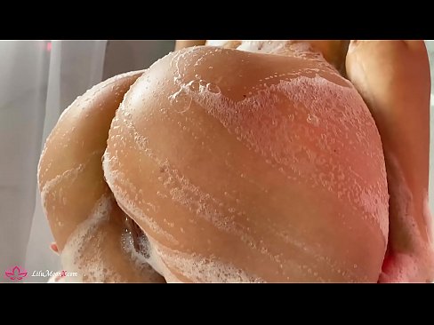 ❤️ Brunette masturboi pillua vibraattorilla intensiiviseen orgasmiin suihkussa ❤️ Seksivideo at fi.myteporn.ru ﹏